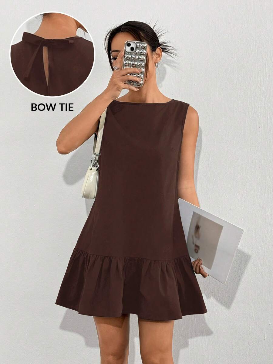 SHEIN EZwear 女款優雅咖啡棕夏季迷你洋裝,無袖可愛娃娃式低腰太陽裙,附蝴蝶結與荷葉邊裙襬,巧克力色梭織早午餐洋裝 - 棕色 - 查看 1
