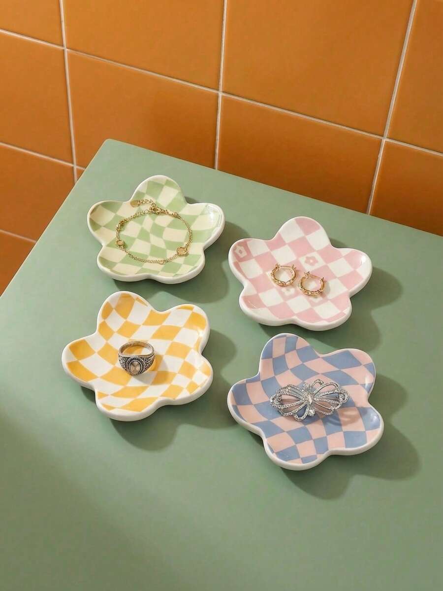Joivida 1 Stück, elegantes Blumenmuster Schmuckschale - Rosa Grün, Gelb, Rosa, Blau oder Schachbrettmuster - Ohrring, Ring, Halskette Aufbewahrungsschale - Schminktisch, Schreibtisch Dekoration - Geschenk zum Geburtstag/Valentinstag für Frauen - langanhaltend Keramik Dekorationen, Schmuckausstellungsregale, Schlüsselanhänger, handgemalter Schmuck, Halsketten Regale, Mode Displays, Ring Schalen, Schmuckausstellungsschalen - Verschiedenfarbig - Übersicht 1