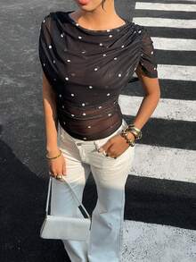 Siren Gaze 时尚黑色透视波点网纱短袖上衣 女士休闲装 黑色波点网纱衬衫 薄纱褶皱罩衫 修身短袖黑色波点上衣 网纱上衣 透视波点上衣 - 黑色 - 查看 3