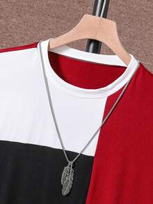 SHEIN Vacaura Bộ 2 món áo thun và quần short phối màu thời trang thường ngày dành cho nam thiếu niên, thích hợp mặc hàng ngày vào mùa xuân/hè và các hoạt động ngoài trời. - Màu Đỏ Sâu - Xem 3