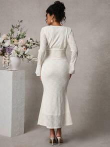 Momance Printed Lace V-Neck Long Ruffle Sleeve Maternity Dress - White - View 2