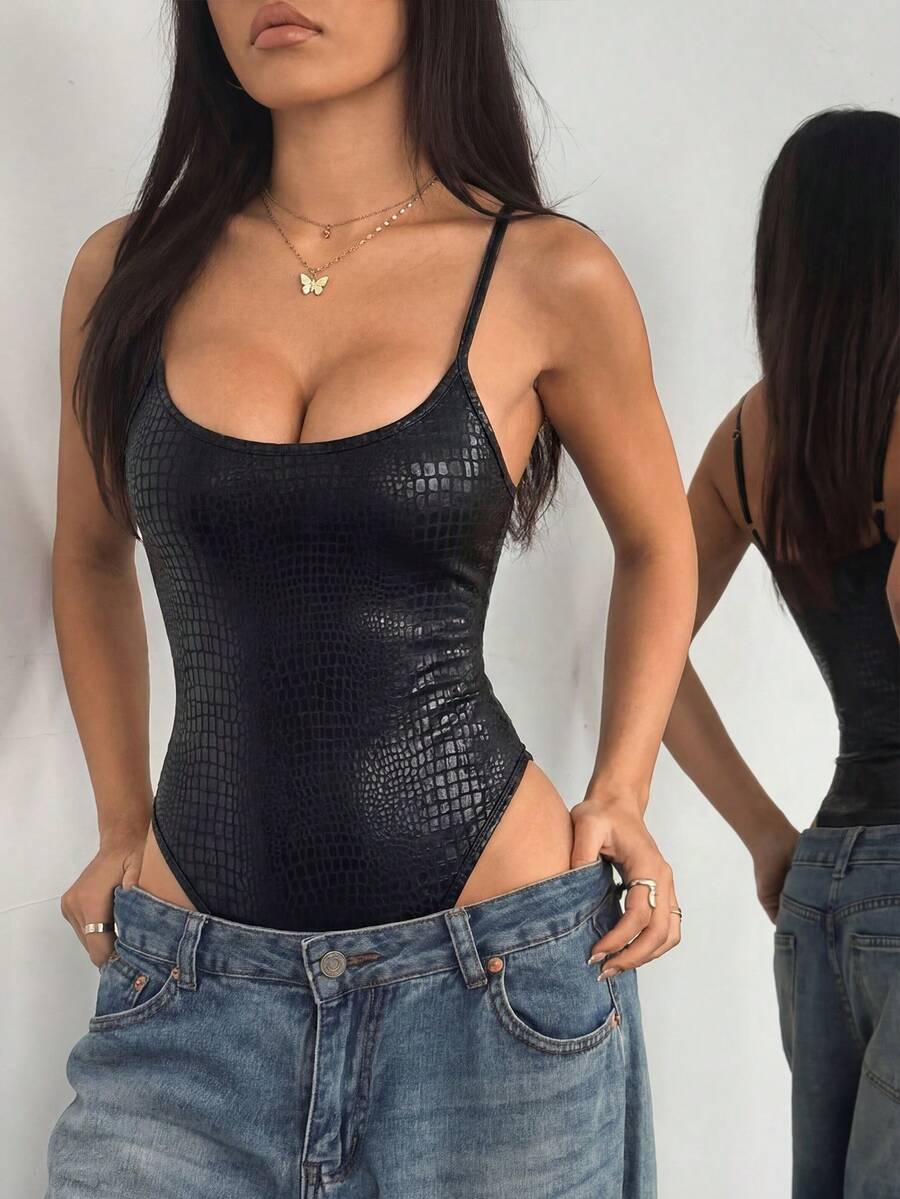 Flirla Áo liền thân không lưng, dây mảnh, chất liệu da PU màu đen co giãn cao, dành cho nữ, thích hợp cho mùa Thu/Đông, thời trang, công sở, phong cách retro, đường phố, đi chơi, dự tiệc, hẹn hò, thường ngày, tối giản, đa năng. - màu đen - Xem 1