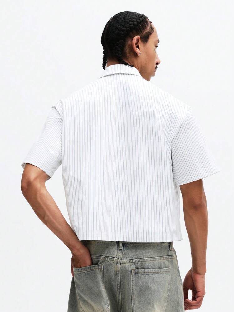 Chemise rayée à col avec texte brodé