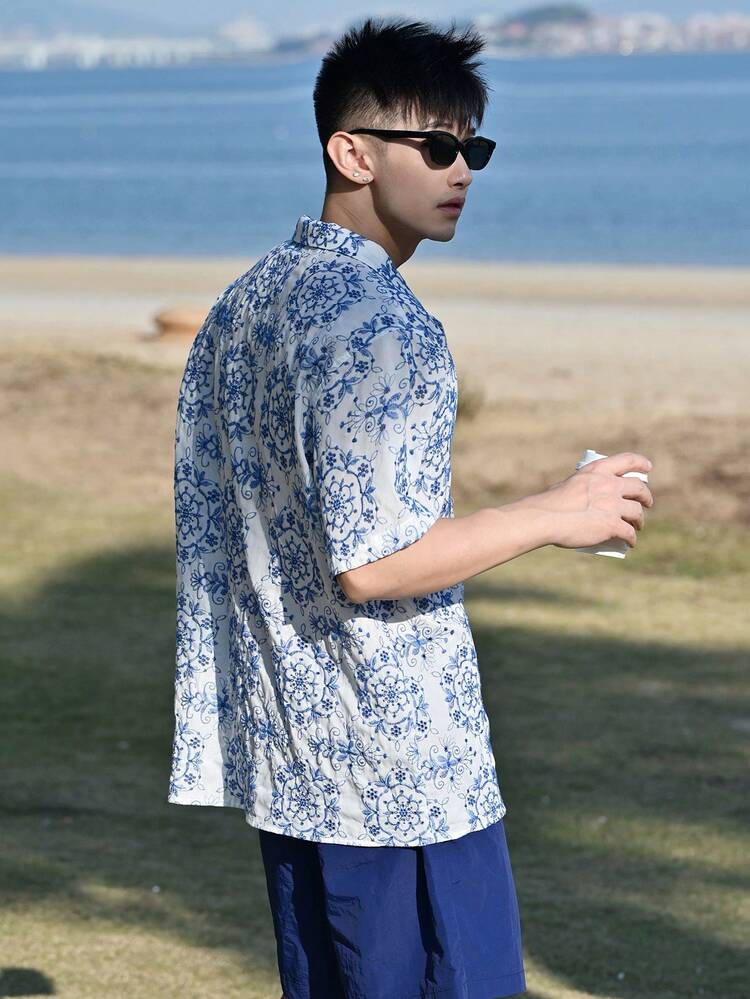 Summer Textured Floral Print Shirt Tag Solid Color Shorts Vacation Style Men's T-Shirt Set