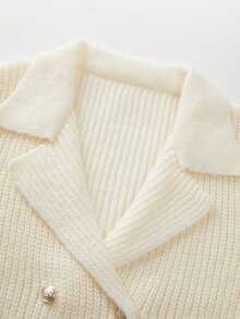 Franclia New Minimalist Blazer Style Gentle And Intellectual Miss Outfit, Suitable For Commuting, Workplace, Afternoon Tea, Date, Autumn/Winter, Reversible Collar, Double-Breasted Metal Buttons, Waist Cinched, Mid-Length, Versatile, Casual, Soft And Cozy, Academic Style, French Chic - Beige - View 3