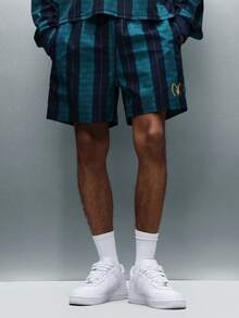 PLAYBOY X SUMWON Elastic Waist Drawstring Shorts With Vertical Stripes Pattern Summer Casual Bermuda Style - Multicolor - View 3