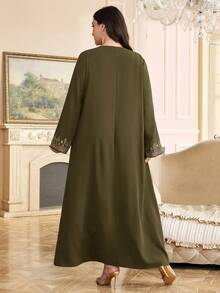 Al Najma Plus Size Women's Embroidered V-Neck Turkish Maxi Dress, Arabic Traditional Long Robe - Army Green - View 2
