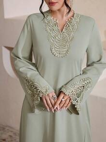 Al Najma Solid Color Applique Tie-Up Cinched Waist Elegant Flared Dress For Women - Green - View 3