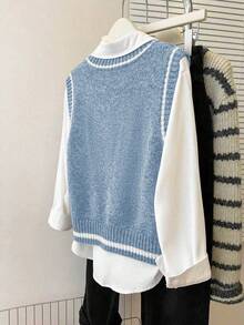 Franclia French Retro Loose V-Neck Sleeveless Knitted Contrast Trim Gray Women Sweater Vest, Suitable For Autumn/Winter - Blue - View 2