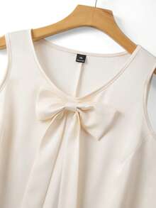 GlowEve CURVE Bộ đồ 2 món dành cho nữ cỡ lớn, thanh lịch, chất liệu satin, không tay ôm sát và chân váy ngắn, thích hợp cho hẹn hò và mặc hàng ngày, mùa xuân/hè. - Màu be - Xem 3