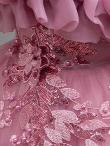 Glamorique Kids 女童粉色单肩连衣裙，饰有荷叶边和闪亮细节，高端儿童公主风，蓬蓬裙摆，前短后长设计，适合在钢琴表演、生日派对和时装秀上担任花童角色。 - 乾枯玫瑰色 - 查看 4