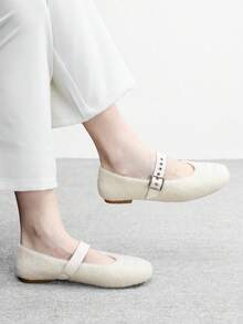 CUCCOO BIZCHIC Women's Flat Shoes Valentine's Day - White - View 4