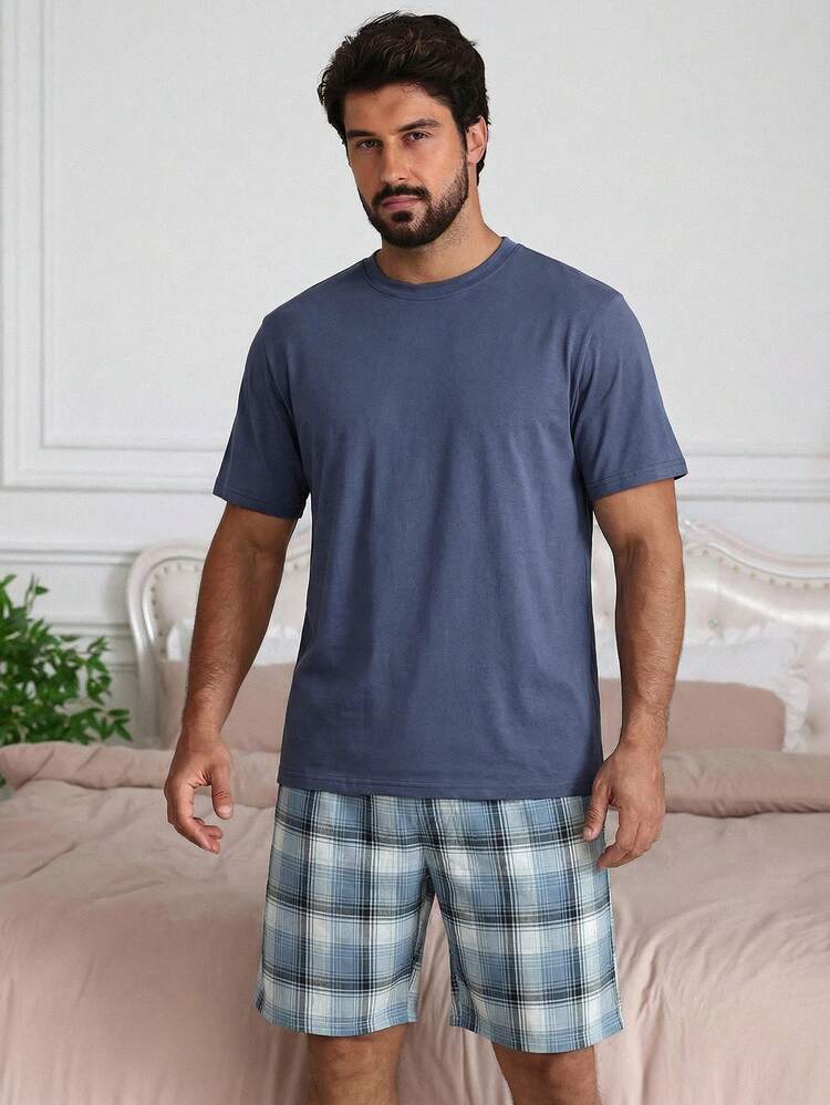 Men's Solid Color Short Sleeve T-Shirt And Shorts Pajama Set, Summer