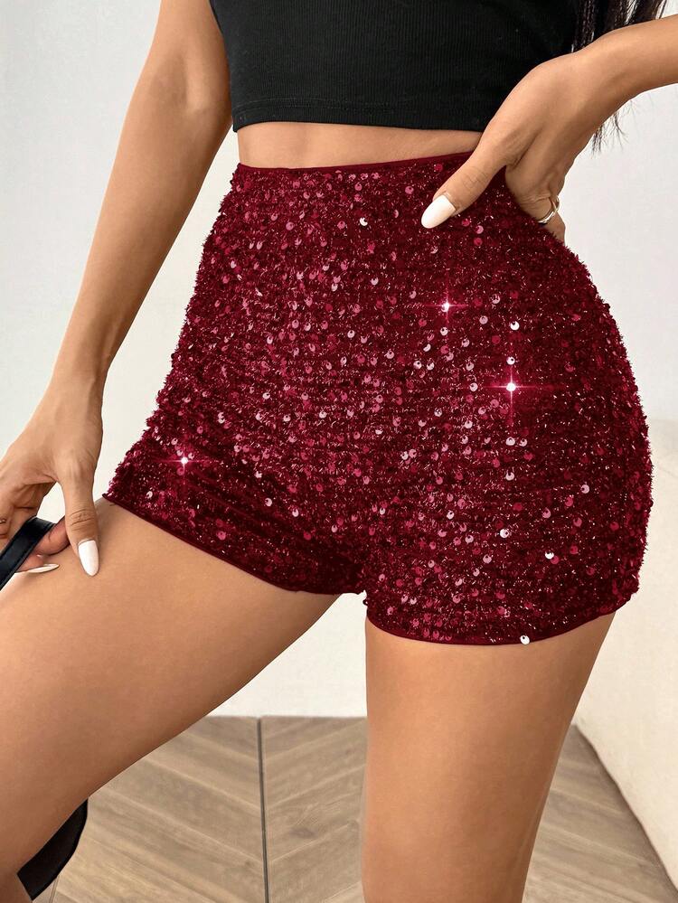 SHEIN EZwear Shorts Justos de Cintura Alta em Tecido Brilhante com Paetês Plus Size para Mulheres, Adequados para Festa, Festival de Música, Roupa de Show, com Forro, Outono/Inverno - Vinho - Visão 1