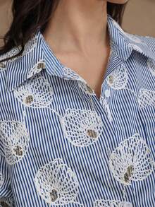 DAZY Blusa casual de mujer con flores, lentejuelas y rayas, primavera/verano - Azul - Ver 7