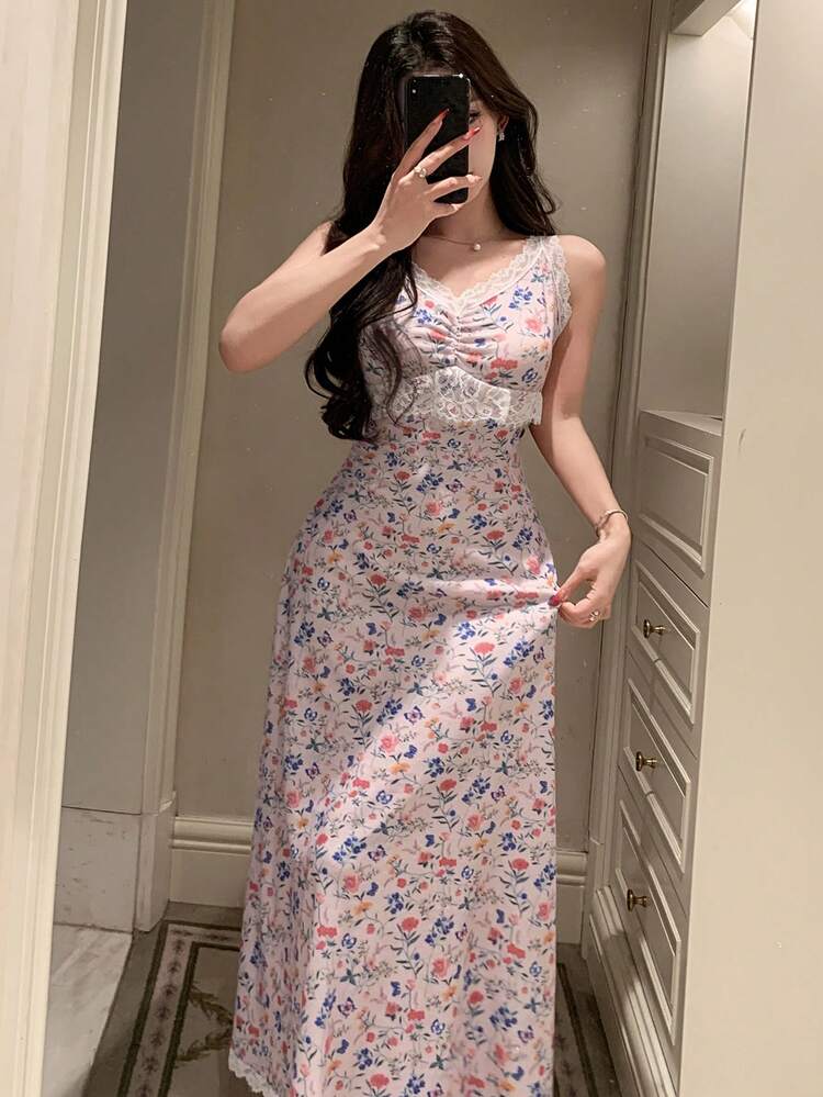 Floral Print Lace Patchwork Camisole Waist Maxi Women Nightgown