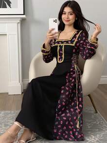 Vestito lungo a-line in tessuto lavorato con scollo quadrato, decorazione in nastro metallico e motivo floreale ditsy, adatto per ragazze adolescenti in vacanza, colore nero - nero - Visualizzare 5