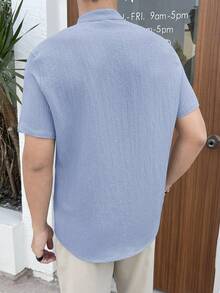 HIMLAND 素色前襟纽扣立领梭织休闲短袖衬衫 - 藍色 - 查看 3