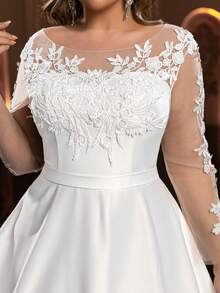 Glamrae Vestido de Noiva Elegante, Romântico e Luxuoso de Manga Longa com Ombro Único, Transparente, com Aplicações Decorativas em Cetim e Tule, Modelo A-Line (Design Muito Ornamentado), Plus Size - Branco - Visão 3