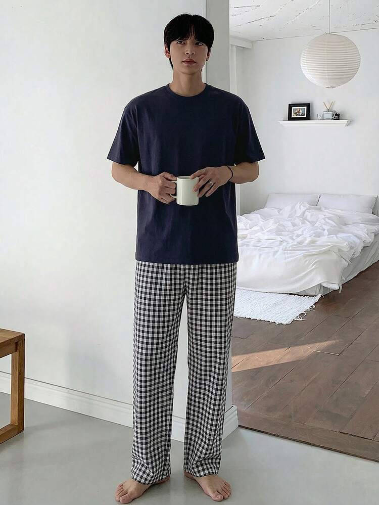 Men's Short Sleeve T-Shirt And Pants Pajama Set, Summer