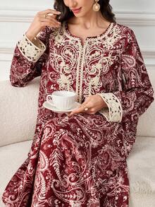 Al Najma 女士优雅佩斯利印花宽松阿拉伯风格连衣裙，秋季 - 彩色 - 查看 7