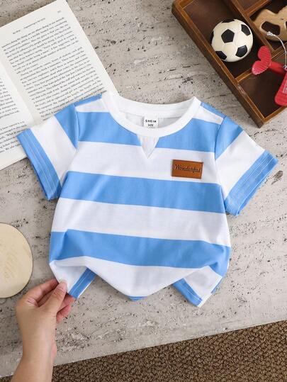 SHEIN Camiseta de manga corta con cuello redondo y contraste de color a rayas blanco y negro para bebé niño/niña, adecuada para salidas de verano, hogar, vacaciones, playa
