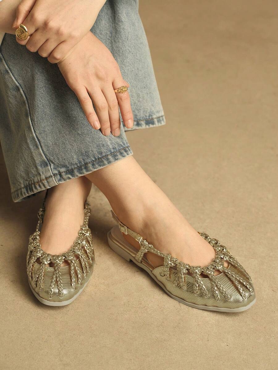 Rosivie Giày sandal đế bằng nữ, quai đan màu vàng, mũi kín. - Màu vàng nhạt - Xem 1