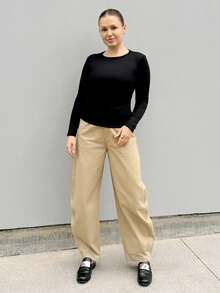 Kuleshova 纯色圆领修身保暖长袖女式上衣，带保暖内衬 - 黑色 - 查看 6