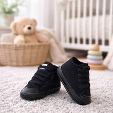 Tenis para Bebé Tipo Botita | Suela Antideslizante | Cómodos y Ligeros | Ideales para Primeros Pasos - Negro - Ver 2