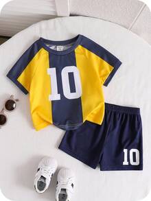 متعدد الألوان