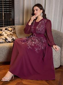 Modelyn Vestido elegante de línea A de manga larga de gasa con unicolor y flores de strass para tallas grandes - Rojo violeta - Ver 3