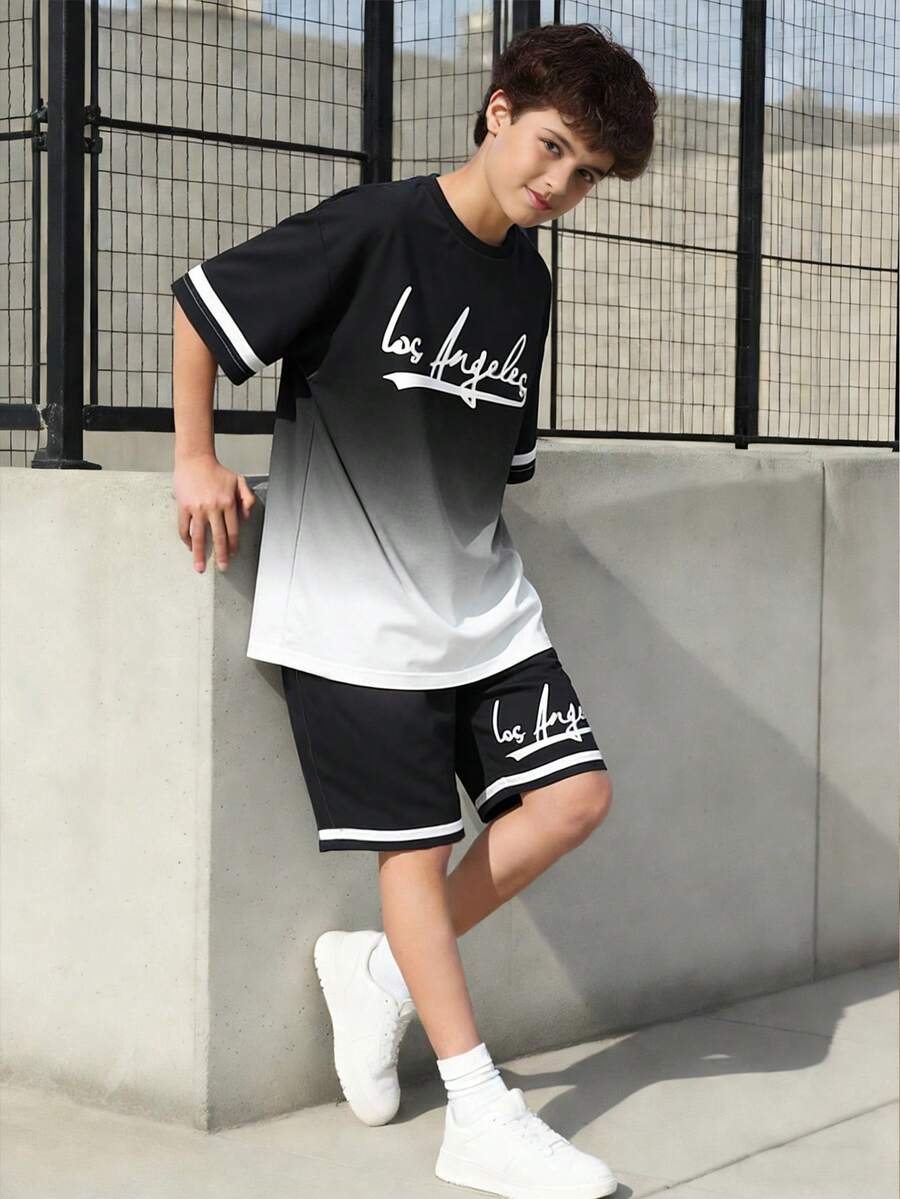SHEIN Vacaura 2件套青少年男童休闲圆领短袖上衣和短裤套装,夏季 - 黑與白 - 查看 1