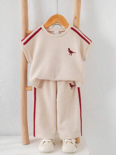 SHEIN 2 st/set unisex babykläder, babypojke casual sport röd band topp t-shirt och vida byxor set, sommar/vår