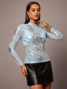 Silquee 性感立领几何网纱长袖衬衫，黑色底色搭配金色箔印，丝滑可拆卸领子，修身透视上衣，适合休闲、约会、夜店、派对、鸡尾酒会等场合。 - 淺藍色 - 查看 6