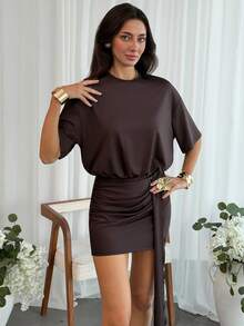 Aloruh Elegant brun, avslappnad t-shirtklänning med rund hals för kvinnor, minikjol - Kaffebrun - Visa 6