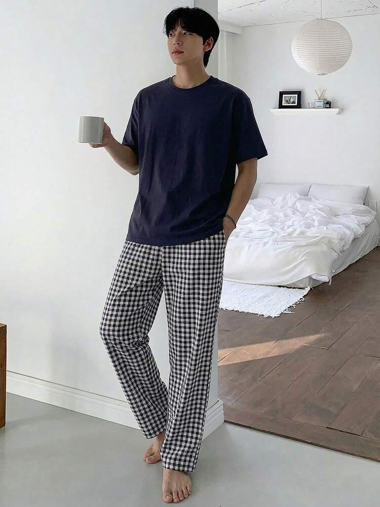 Men's Short Sleeve T-Shirt And Pants Pajama Set, Summer