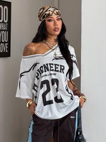 Coolane 女士春夏街头风 Y2K 豹纹数字图案足球球衣 V 领粉色 T 恤 - 白色 - 查看 5