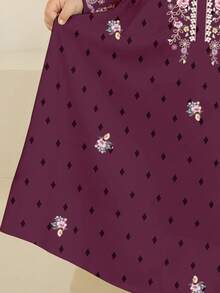 SHEIN Purple Floral Kids Jalabiya, Elegant Vintage Floral Embroidered, Baby Girl Casual Minimalist Traditional Long Sleeve Arabic Dress Suitable For Spring/Summer, Elegant Modest Long Sleeve Dress, Prayer Abaya, Easy Comfort, Casual Wear, Vacay Vibes, Modest Kaftan, Kids Jalabiya, Baby Girl Jalabiya - White - View 9