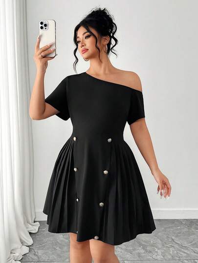 GlowEve CURVE Vestido elegante de talla grande con unicolor, cuello asimétrico y plisado