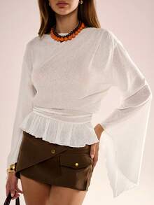 Avenya 女士时尚荷叶边下摆收腰T恤 - 白色 - 查看 2