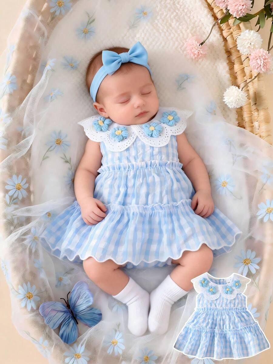 SHEIN 夏季新款女宝宝蓝白格纹蕾丝领立体花朵无袖连衣裙，可爱甜美，清新时尚。 - 藍色 - 查看 1