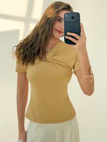 Almamuse Women's Fashion Asymmetrical Neckline T-Shirt, Metal Buttons, Casual For Commuting And Gatherings - Apricot - View 7