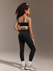 SHEIN Ensembles sans couture pour activités de préadolescentes, hauts et leggings 2 en 1 bicolores, tenue de yoga et de sport décontractée, couleurs contrastées noir et blanc, tissu extensible et confortable - Noir et Blanc - Voir 2