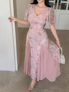 DAZY Vestido midi elegante de mujer con cuello en V, manga corta, bordado, plisado y volante en el bajo, vestido de invitada de boda, vestido de verano - Rosa Pálido - Ver 5