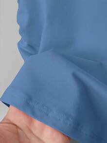 SHEIN 大码女式束腰T恤，优雅设计，可爱爱心印花图案，适合休闲、约会、户外、旅行、聚会等场合，穿着舒适。 - 藏蓝色 - 查看 4