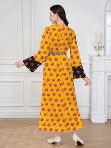 SHEIN Najma 女士花卉藤蔓图案数码印花黄色V领长袖优雅阿拉伯连衣裙，春季 - 彩色 - 查看 2