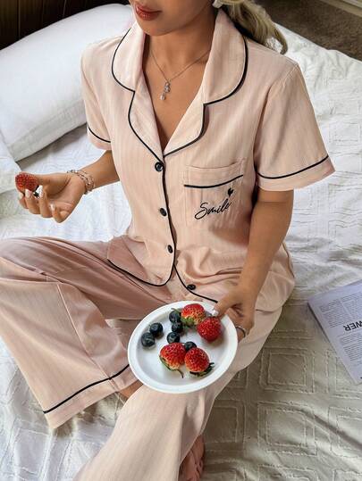 SHEIN Napfluff 撞色滚边口袋刺绣翻领开衫短袖睡衣套装（女士款）