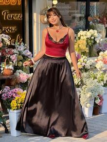 SHEIN EZwear Plus Size Solid Color Minimalist Casual Skirt,Date, Commute, Party,Fall /Autumn/Winter/Summer,Christmas,New Year,Thanksgiving,Party,Wedding,Beach,Graduati,Chic,Elegant,Casual,Going Out,Date,Appointment,Commute,Shining,Valentine's Day,Elegant ,Vacation,Casual,Y2k,Sexy - Black - View 3