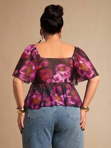 SHEIN BAE Bluzka w stylu gotyckim w dużym rozmiarze z kwadratowym dekoltem i koronką z bufiastymi rękawami/ Top w dużym rozmiarze z wiązaniem z przodu/ Bluzki w dużych rozmiarach/ Bluzki w dużych rozmiarach/ Damskie bluzki na ramiączkach typu spaghetti, kokardka dekoracyjna, Letnie eleganckie przyjęcie świąteczne, urodziny, walentynki/sukienka dla gości weselnych. Ubrania w dużych rozmiarach/Halloween/powrót do domu/Boże Narodzenie/wyjście/urodziny dla kobiet/strój zachodni dla kobiet/bluzka na imprezę dla kobiet - Fioletowy - Zobacz 2