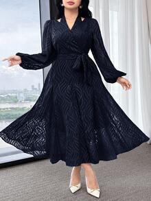 Feyla 大码全印花V领系带优雅长袖连衣裙 - 藏蓝色 - 查看 1